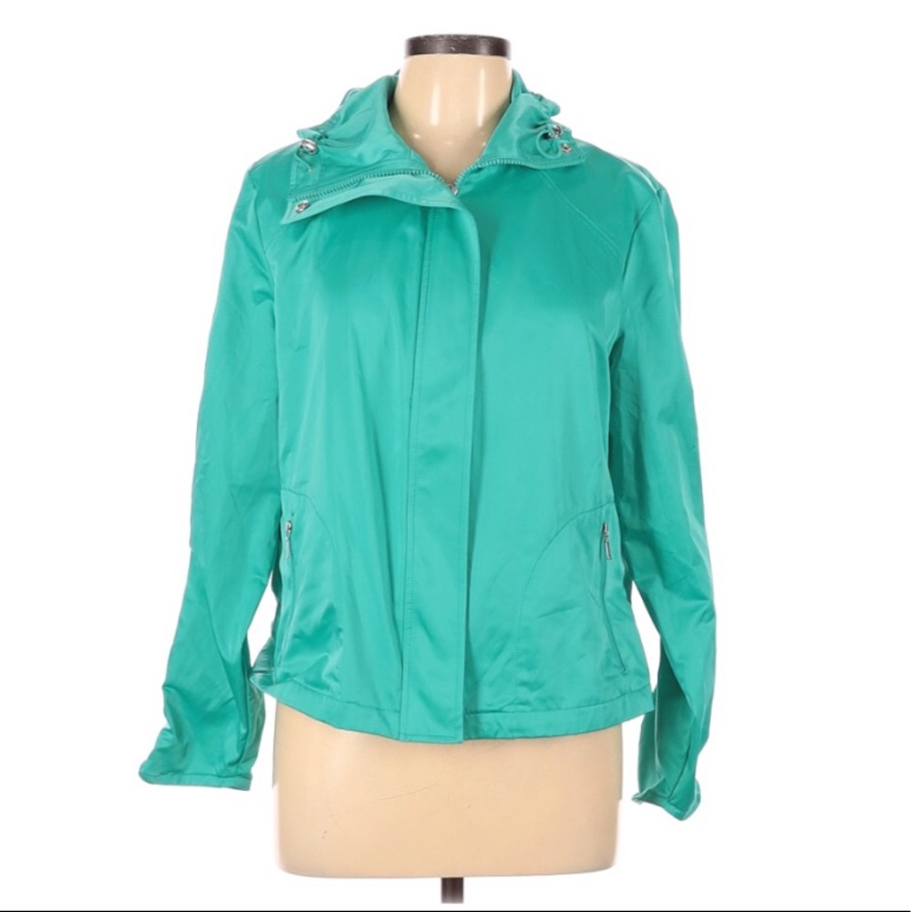 Chico’s windbreaker size 2